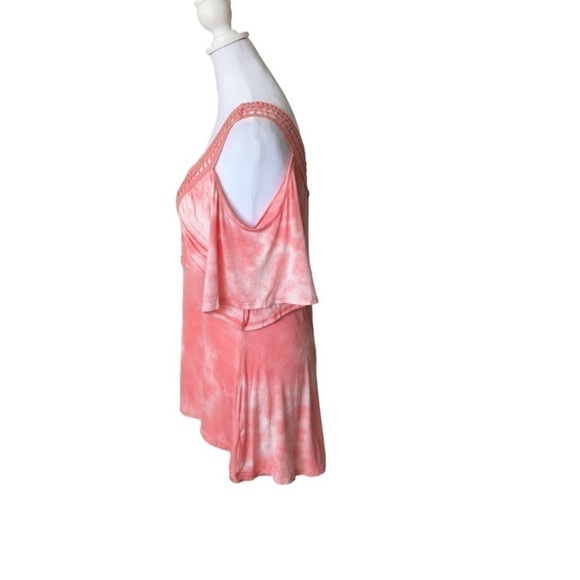 Venus Cold Shoulder Hilo Blouse - Picture 9 of 14